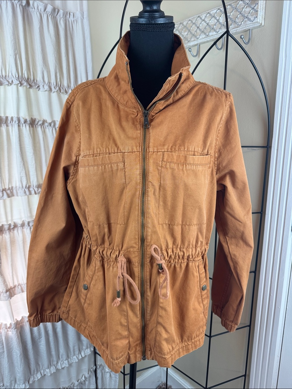 Old Navy Rust-Tone Drawstring Utility Jacket Size L EUC